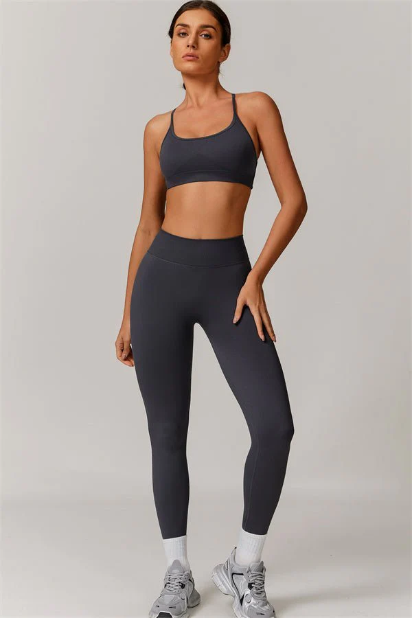 Ameli V-Back Leggings - Image 17