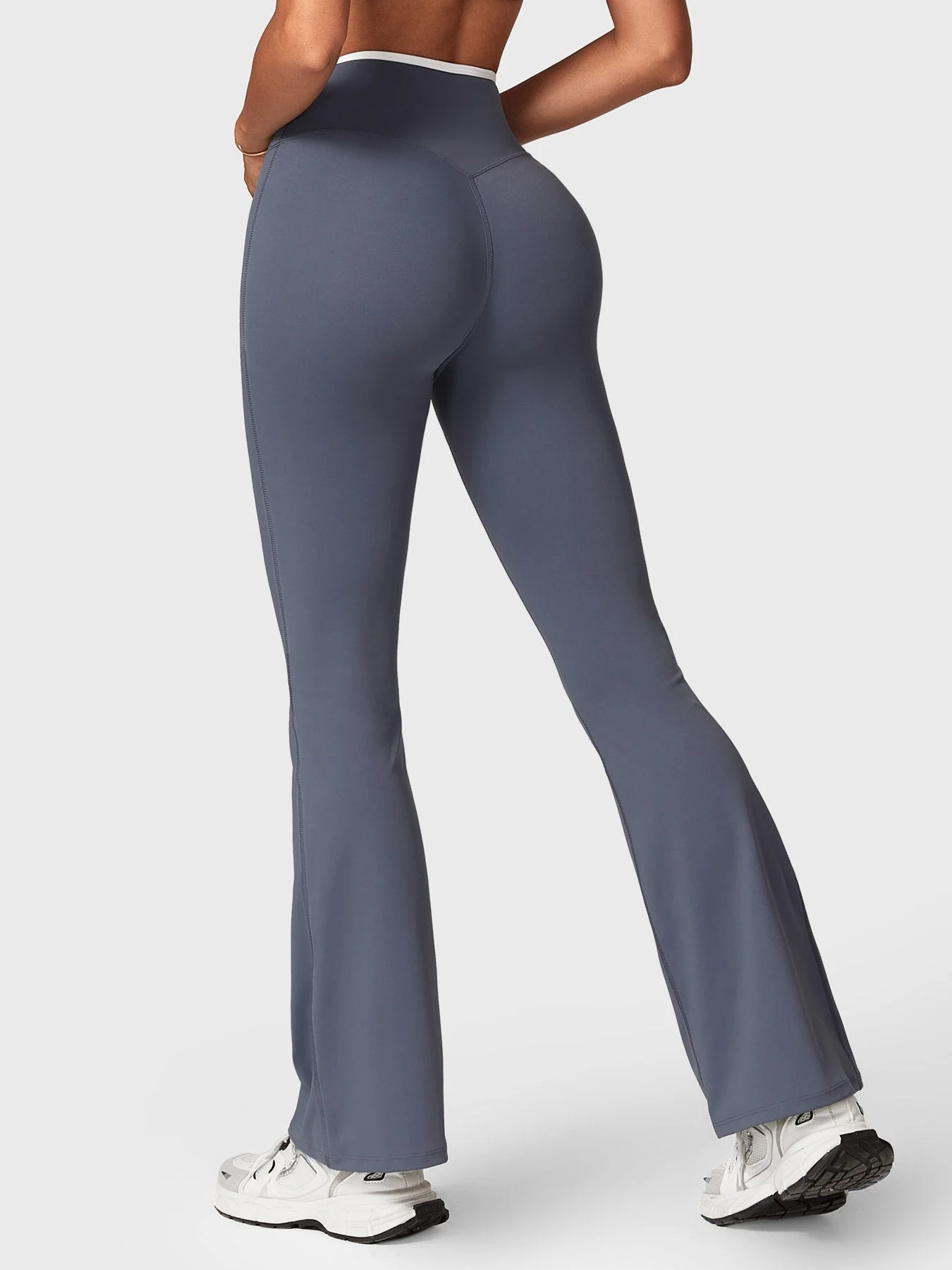Ironfit Alberta Contrast Flare Leggings - Image 11