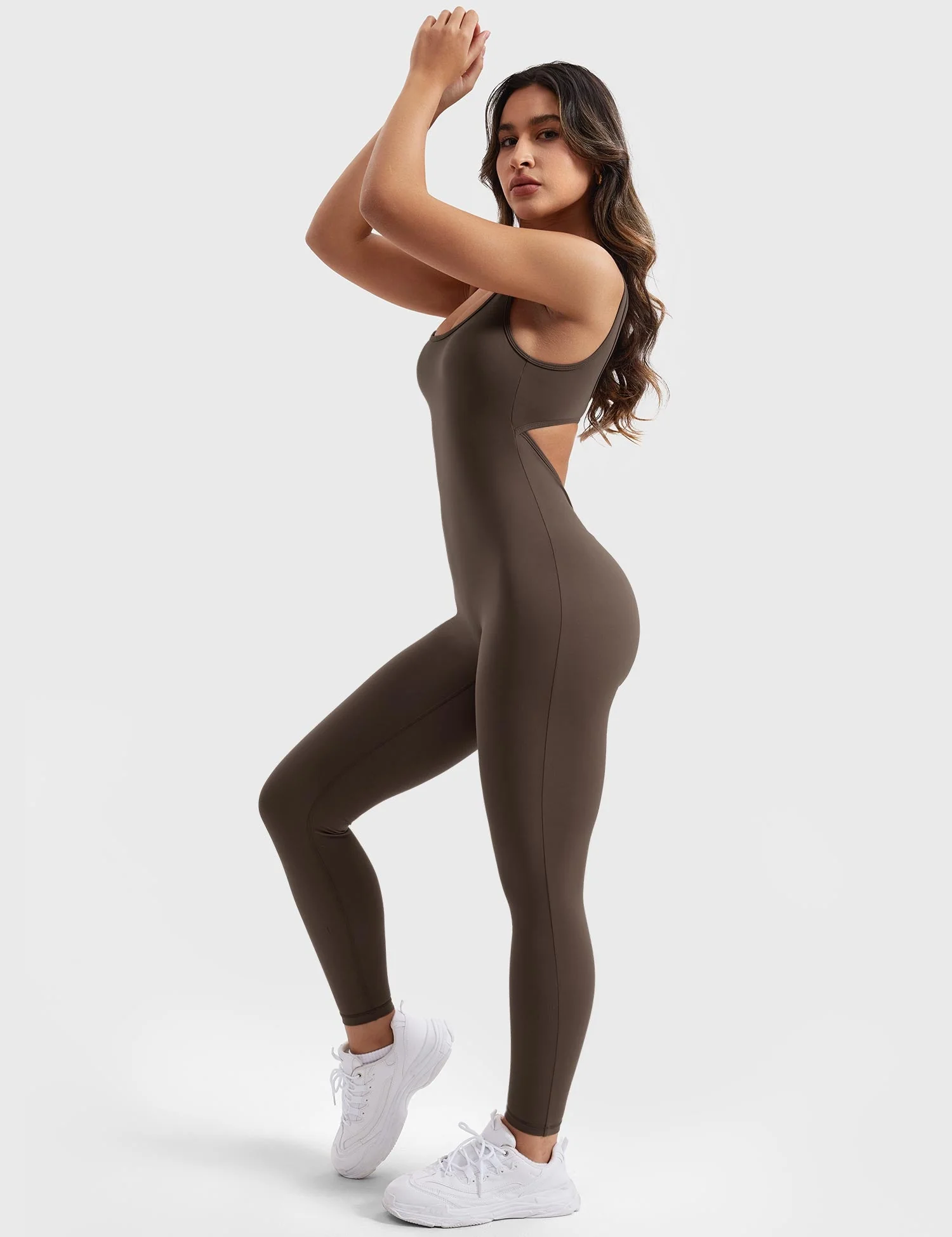 Ironfit Jumpsuit mit V-Rücken - Image 10