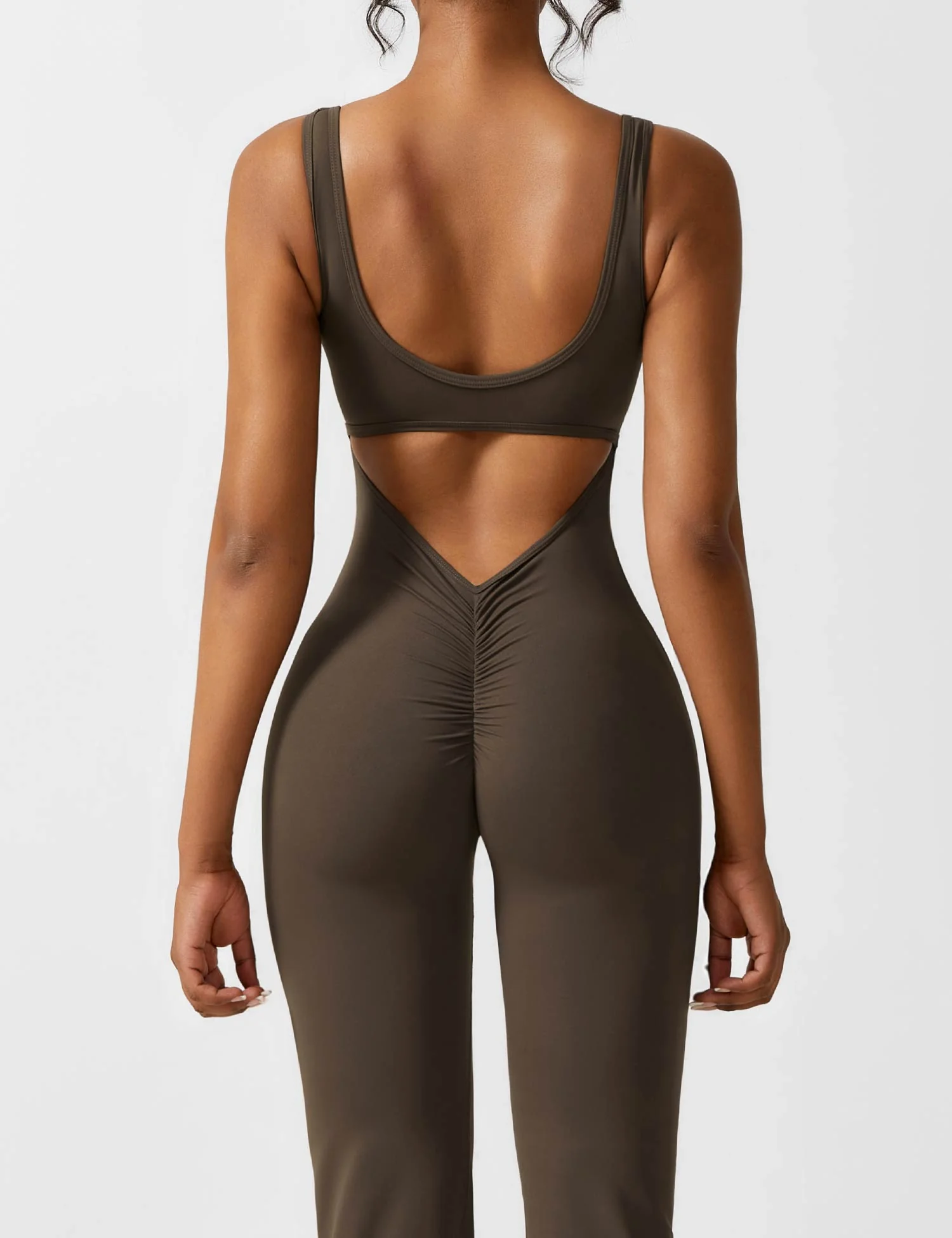 Ironfit Jumpsuit mit V-Rücken und Schlaghose - Image 10