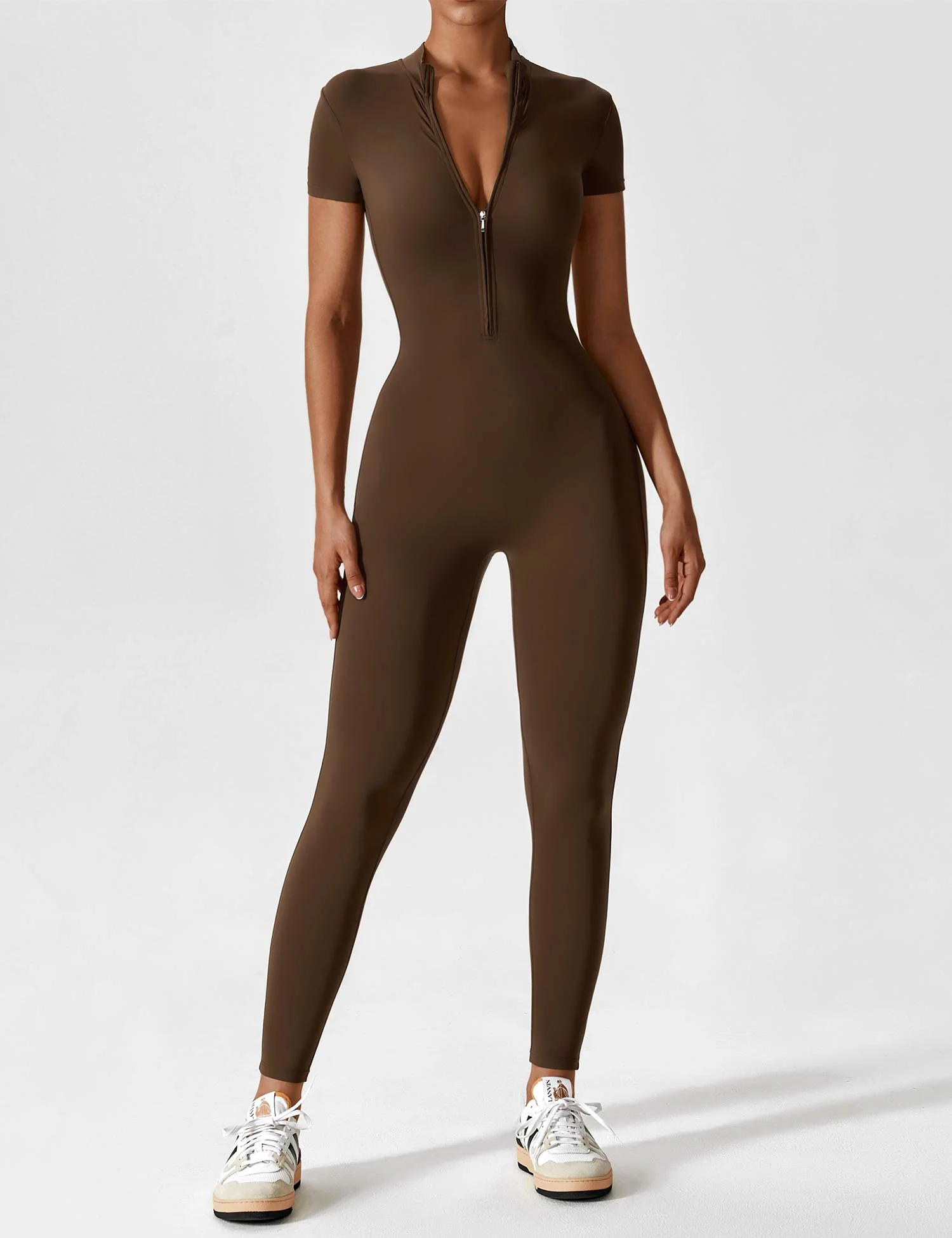 Ironfit Kurz-Jumpsuit mit Reißverschluss - Image 6