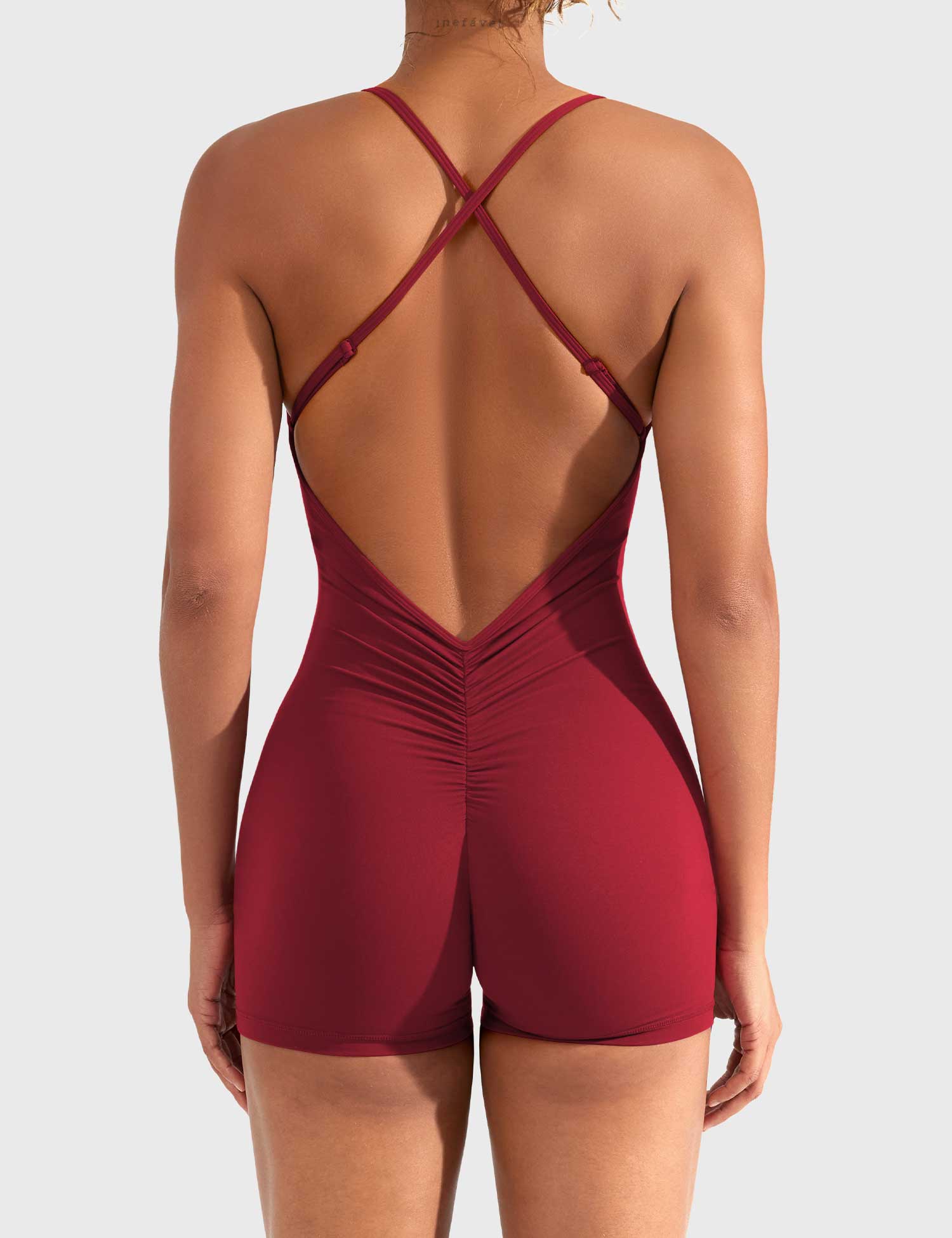 Ironfit Liza Jumpsuit mit V-Rücken - Image 29