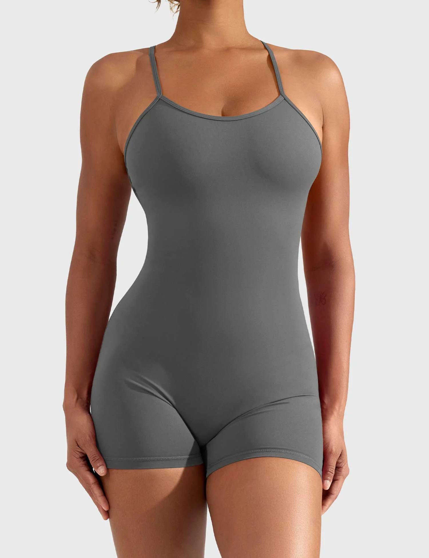 Ironfit Liza Jumpsuit mit V-Rücken - Image 36