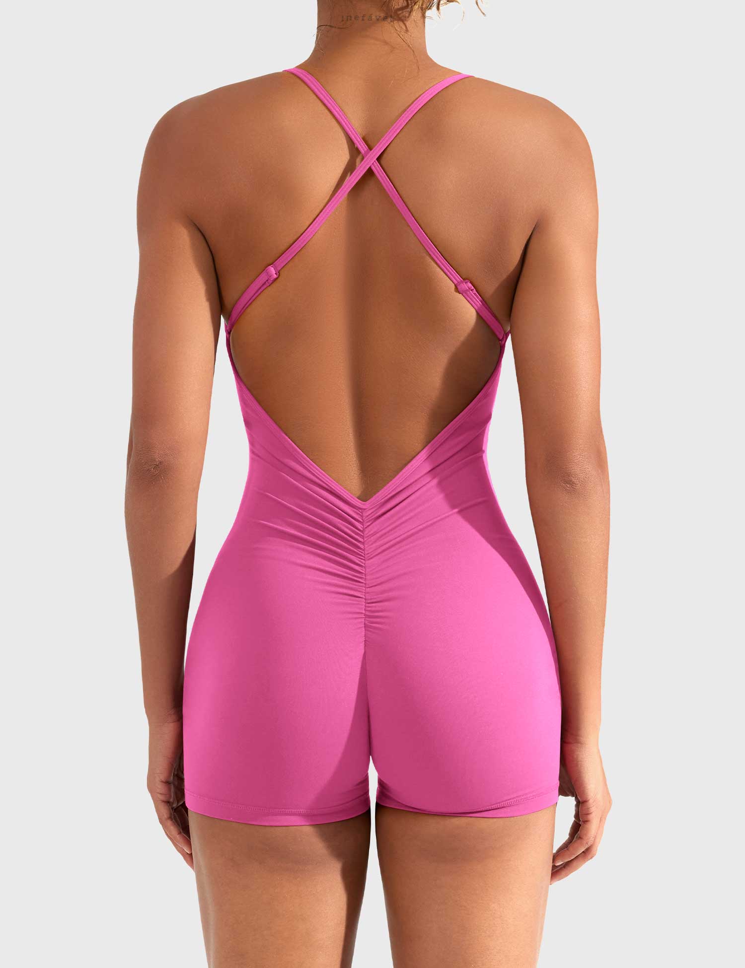 Ironfit Liza Jumpsuit mit V-Rücken - Image 59