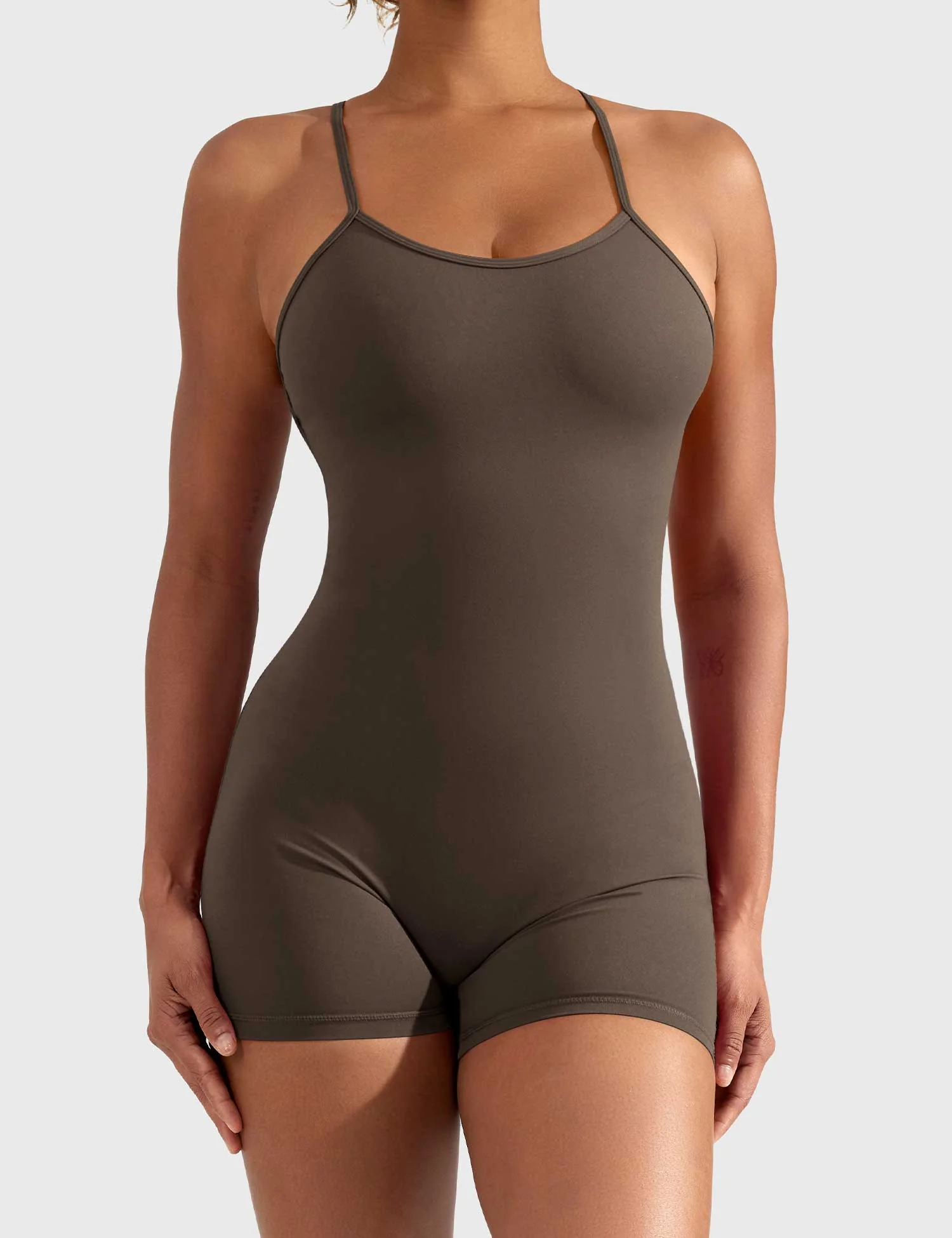 Ironfit Liza Jumpsuit mit V-Rücken - Image 6