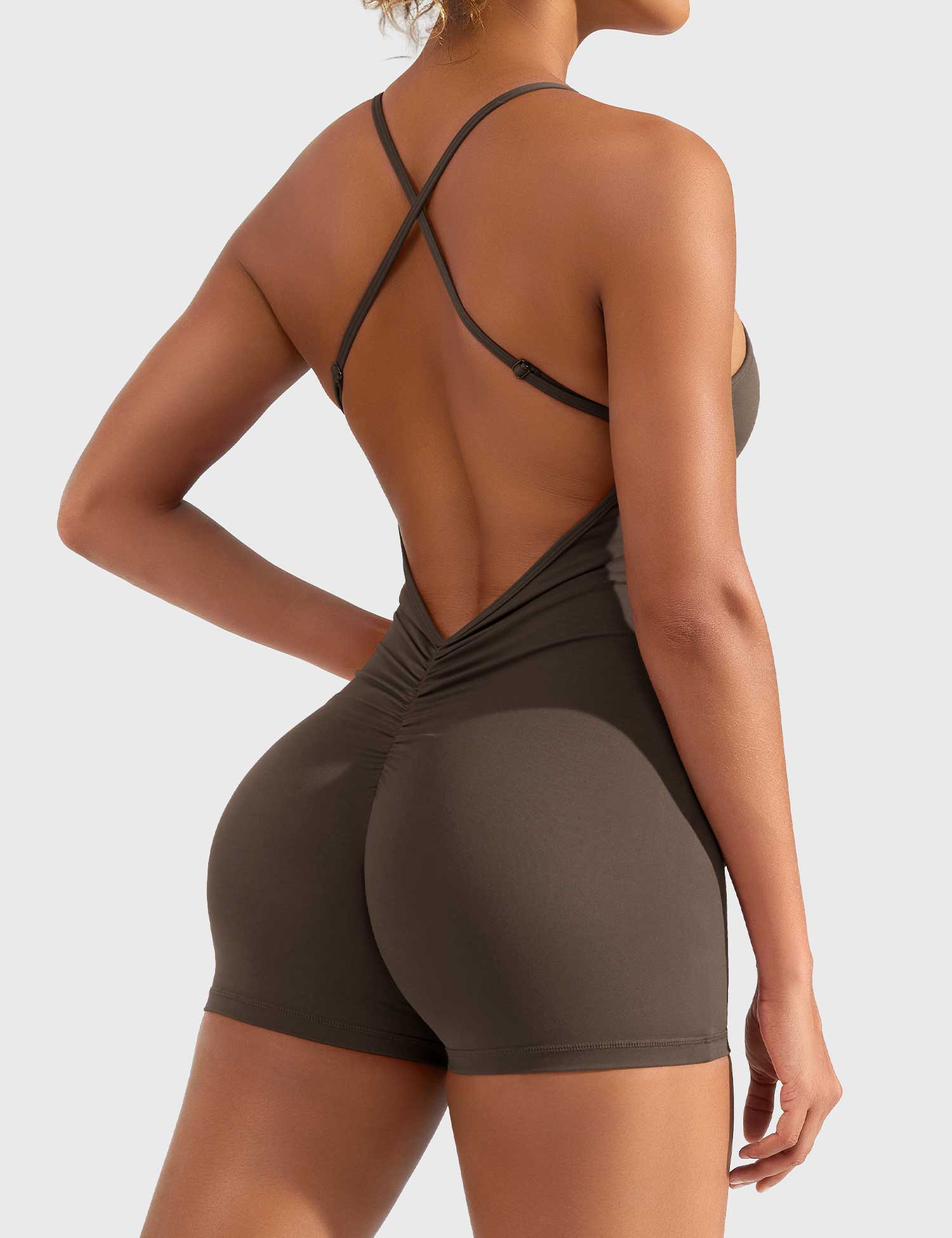 Ironfit Liza Jumpsuit mit V-Rücken - Image 7